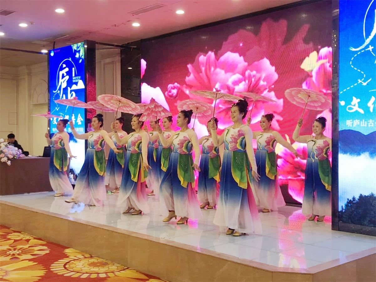 1575267171383768.jpg C10B62A24CDFAACEAAA127A71419A457_副本.jpg