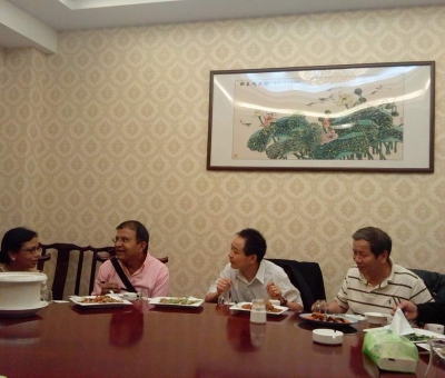 香港大學Professor Nagendra Shah教授考察仙客來公司